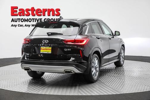 2022 INFINITI QX50 LUXE AWD