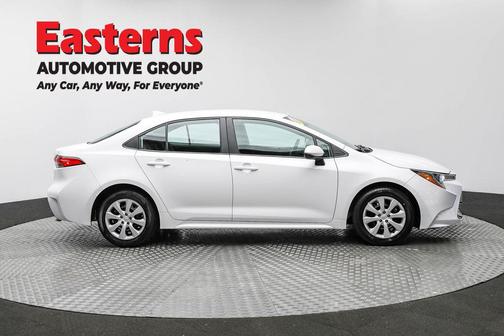 Ice Cap 2024 Toyota Corolla LE