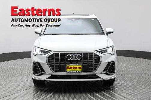 2023 Audi Q3 Premium 45 TFSI S line quattro Tiptronic