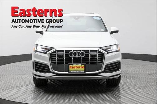2022 Audi Q7 45 Premium Plus