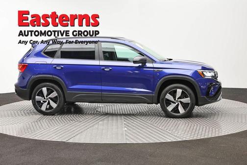 Dusk Blue Metallic 2024 Volkswagen Taos 1.5T S