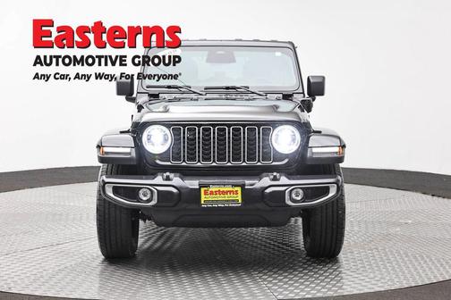 Black Clearcoat 2025 Jeep Wrangler 4xe Sahara