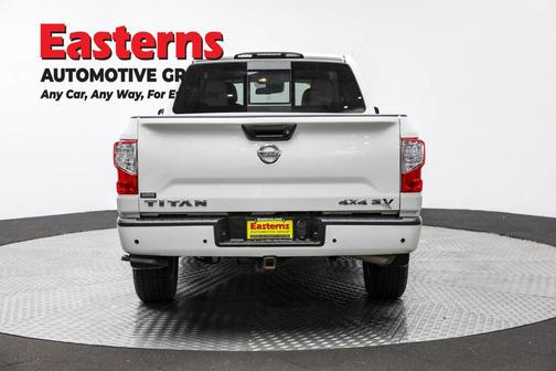 2020 Nissan Titan SV