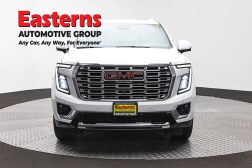 Summit White 2025 GMC Yukon XL Denali