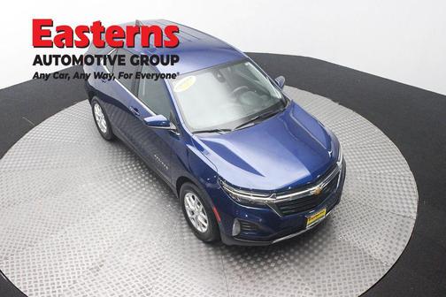 Blue Glow Metallic 2022 Chevrolet Equinox 1LT