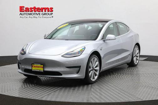 Silver 2018 Tesla Model 3 Long Range