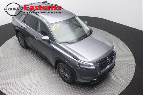 Gun Metallic 2022 Nissan Pathfinder SV 4WD