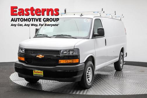 2022 Chevrolet Express 2500 RWD 2500 Regular Wheelbase WT