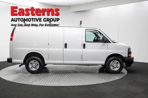 2022 Chevrolet Express 2500 RWD 2500 Regular Wheelbase WT