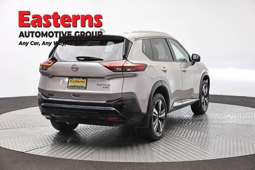 Champagne Silver Metallic 2023 Nissan Rogue Platinum