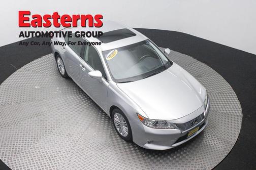 Silver Lining Metallic 2015 Lexus ES 350 Base