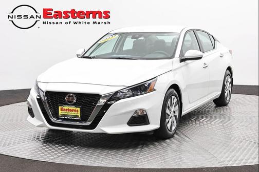 Glacier White 2022 Nissan Altima S FWD
