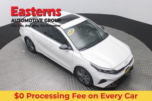 Snow White Pearl 2022 Kia Forte GT-Line