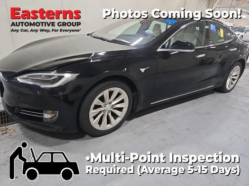 Pearl White Multi-Coat 2018 Tesla Model S