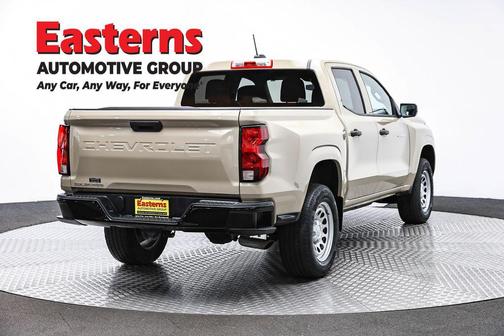 Sand Dune Metallic 2023 Chevrolet Colorado WT