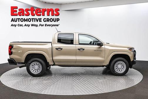 Sand Dune Metallic 2023 Chevrolet Colorado WT