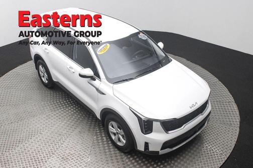 2025 Kia Sorento LX