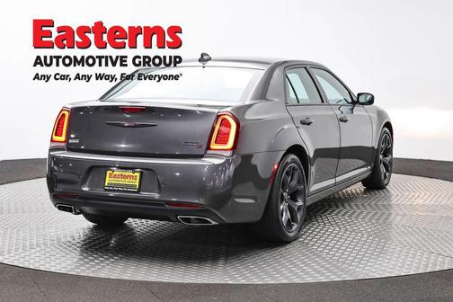 Granite Crystal Metallic Clearcoat 2021 Chrysler 300 S