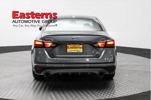 2021 Nissan Altima 2.5 SV