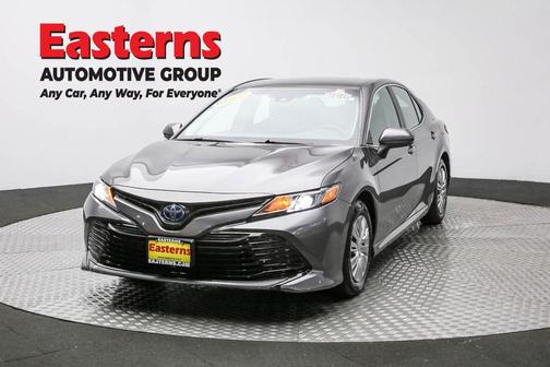 2018 Toyota Camry Hybrid LE