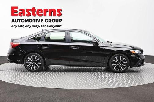 Crystal Black Pearl 2022 Honda Civic EX