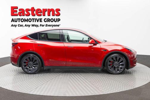 Red Multi-Coat 2022 Tesla Model Y Performance Dual Motor All-Wheel Drive