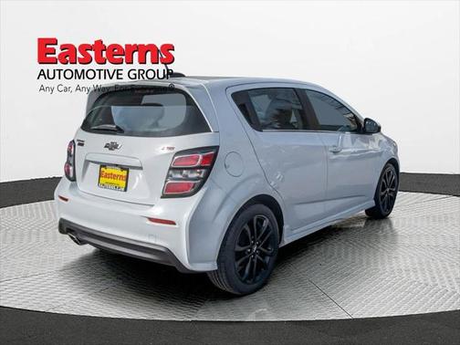 2020 Chevrolet Sonic FWD Hatchback Premier 5-Door