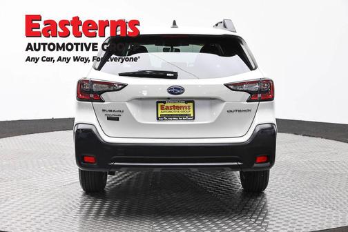 Crystal White Pearl 2024 Subaru Outback Premium