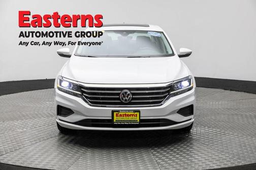 2022 Volkswagen Passat 2.0T SE