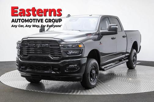 2025 RAM 2500 Tradesman Crew Cab 4x4 6'4' Box