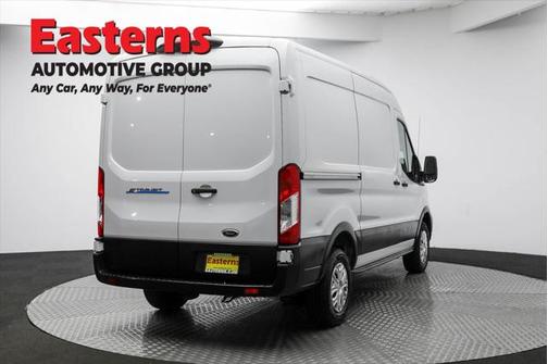 2022 Ford Transit-350 Base