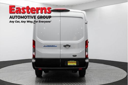 2022 Ford Transit-350 Base