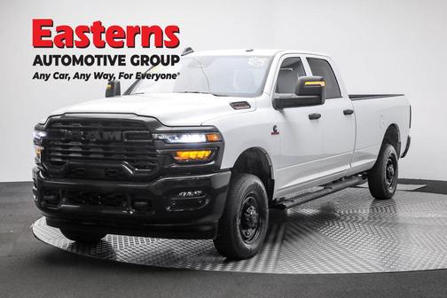 2025 RAM 2500 Tradesman Crew Cab 4x4 8' Box