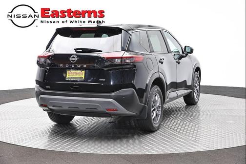 Super Black 2023 Nissan Rogue S