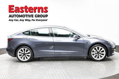 Midnight Silver Metallic 2020 Tesla Model 3 Standard Range