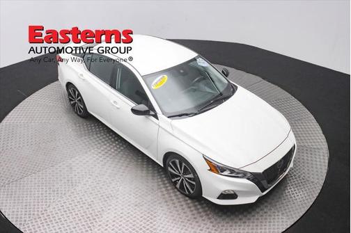 2021 Nissan Altima SR FWD