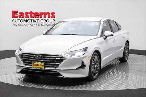 2023 Hyundai SONATA Hybrid SE