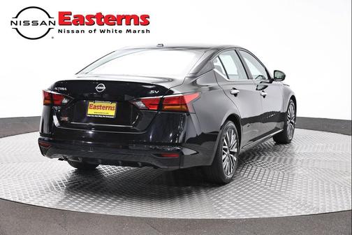 Super Black Clearcoat 2024 Nissan Altima 2.5 SV