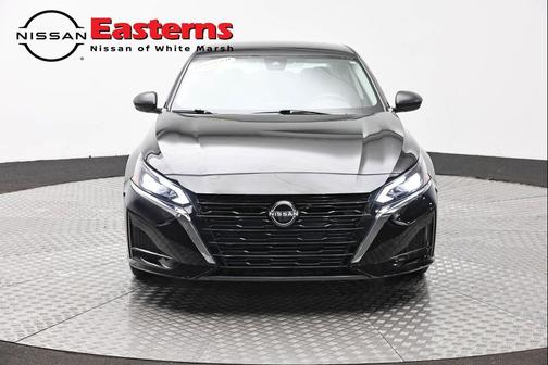 Super Black Clearcoat 2024 Nissan Altima 2.5 SV