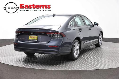 Crystal Black Pearl 2025 Honda Accord LX 1.5T