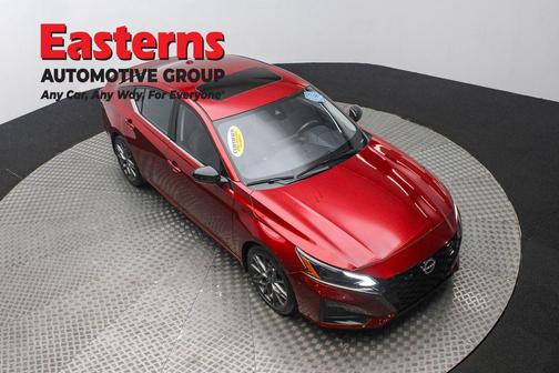 2023 Nissan Altima SR VC-Turbo FWD