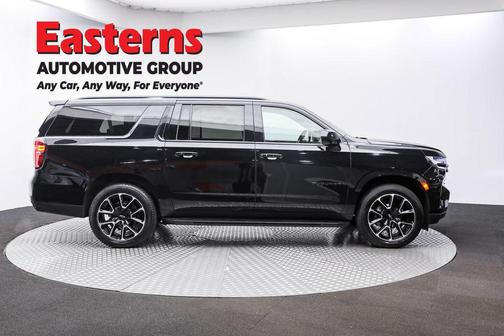 2024 Chevrolet Suburban RST