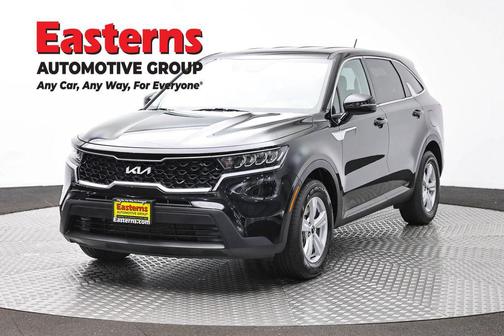 Ebony Black 2022 Kia Sorento LX