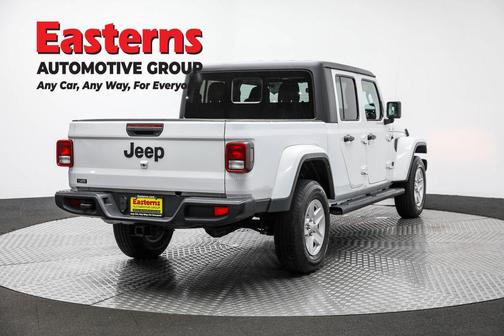 2023 Jeep Gladiator Sport S