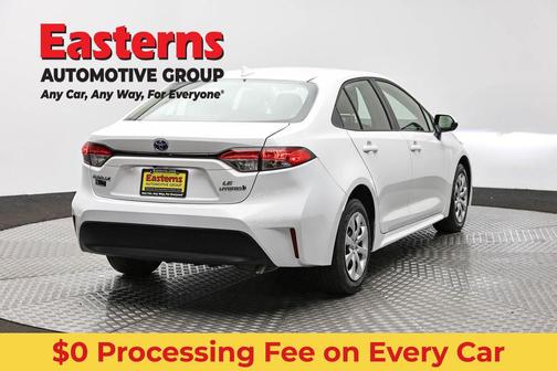 Ice Cap 2024 Toyota Corolla Hybrid LE