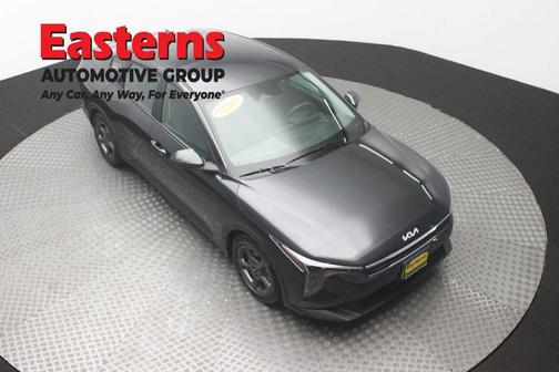 Interstellar Gray 2025 Kia K4 LXS