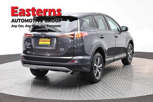 Magnetic Gray Metallic 2018 Toyota RAV4 XLE