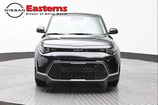 Fusion Black 2025 Kia Soul LX