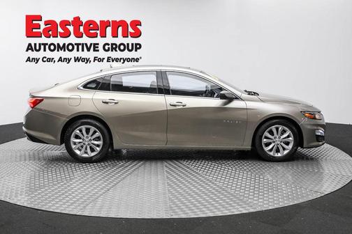 2022 Chevrolet Malibu FWD LT