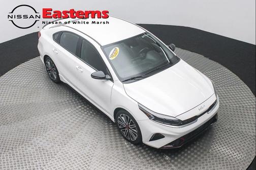 Snow White Pearl 2023 Kia Forte GT